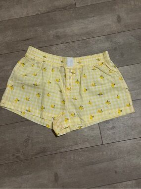 High-Waist Yellow Gingham Shorts with Lemon Print